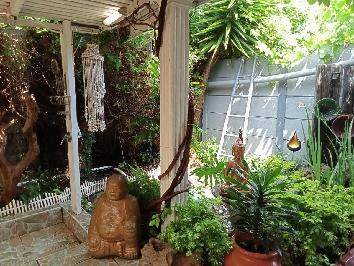 Mitchell'S Guesthouse Parow Exterior photo